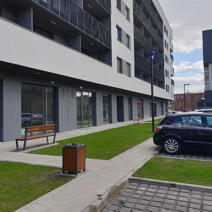 Q Apart Amber - Studio, Manufaktura, Klimatyzacja I Garaz Gratis, Netflix, Fv, Gwarancja Zadowolenia Lodz (Lodz) Ngoại thất bức ảnh