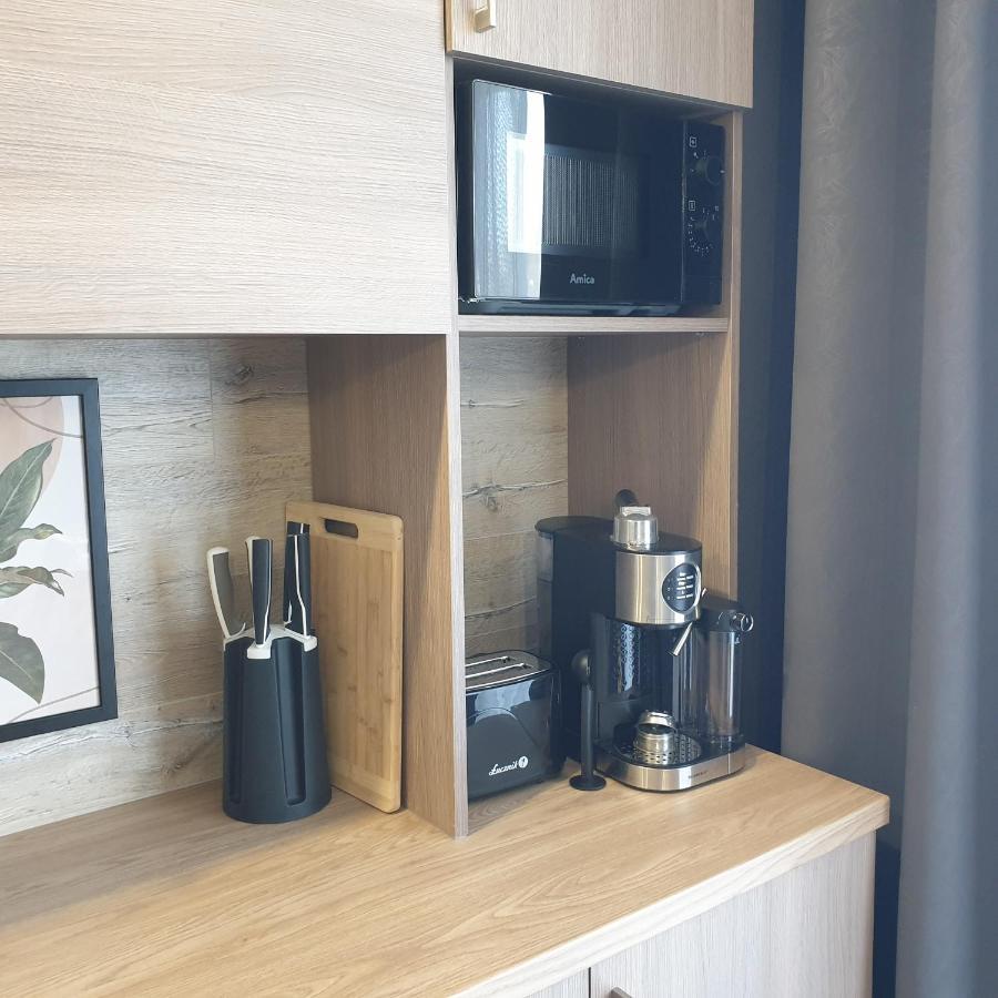 Q Apart Amber - Studio, Manufaktura, Klimatyzacja I Garaz Gratis, Netflix, Fv, Gwarancja Zadowolenia Lodz (Lodz) Ngoại thất bức ảnh