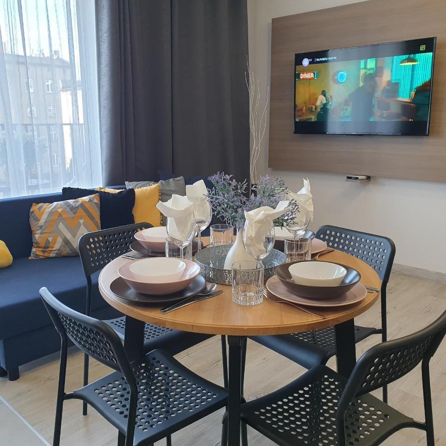 Q Apart Amber - Studio, Manufaktura, Klimatyzacja I Garaz Gratis, Netflix, Fv, Gwarancja Zadowolenia Lodz (Lodz) Ngoại thất bức ảnh